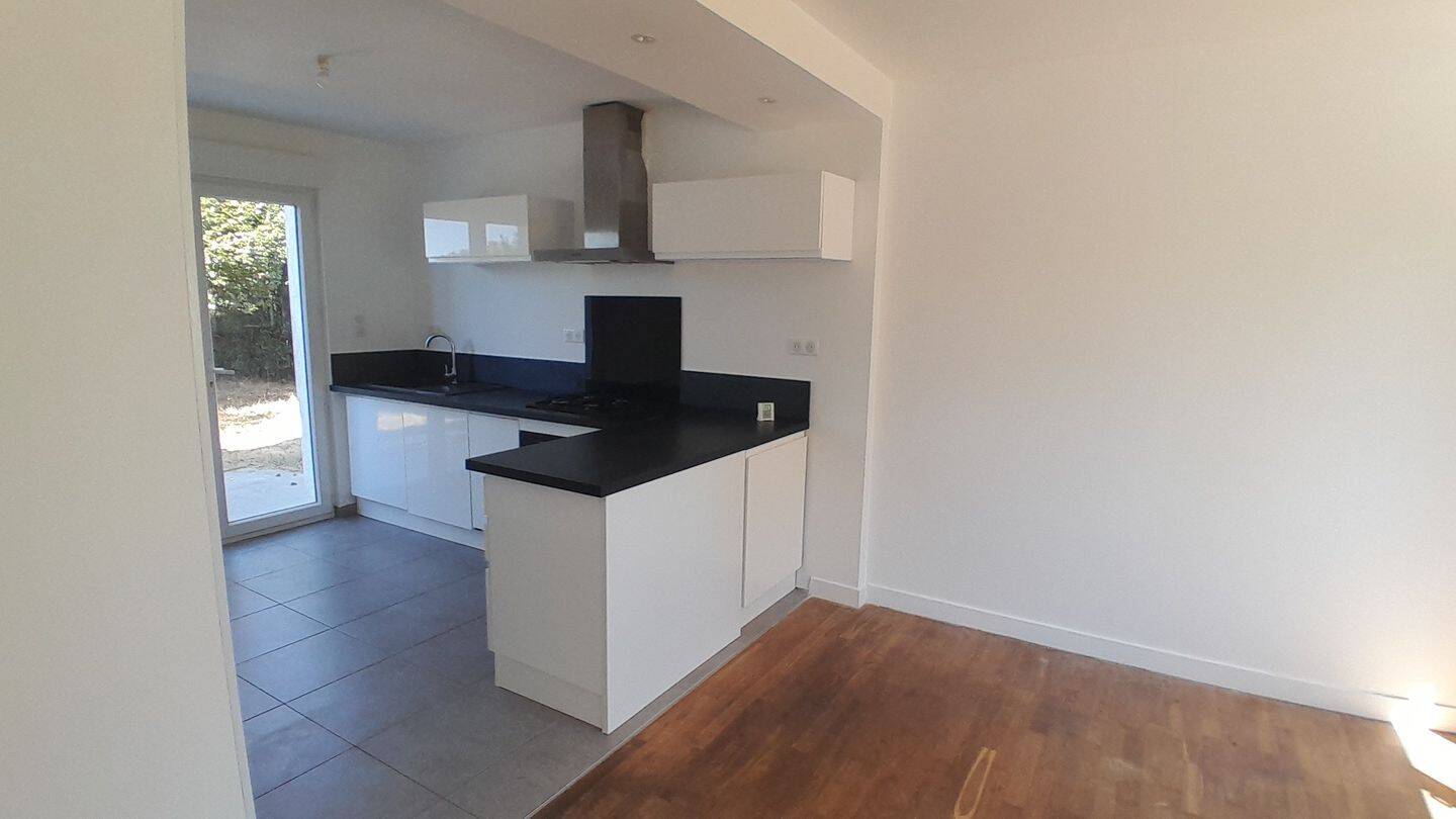 Maison 5 pièces 80 m² · à Quimper · 80 m² · 990 €/mois