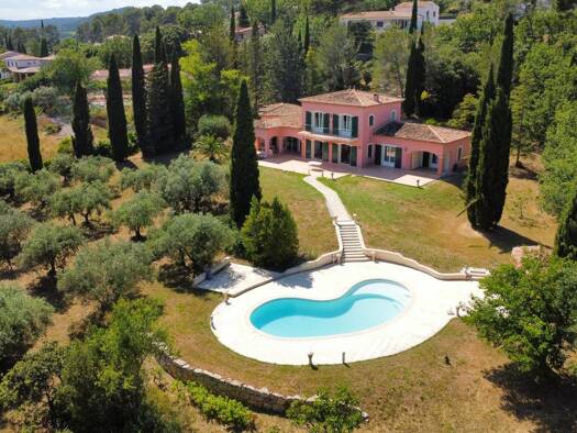 Villa à vendre 995 000 € 5 pièces 4 chambres 170 m² 5 274 m² de terrain La Motte 83920