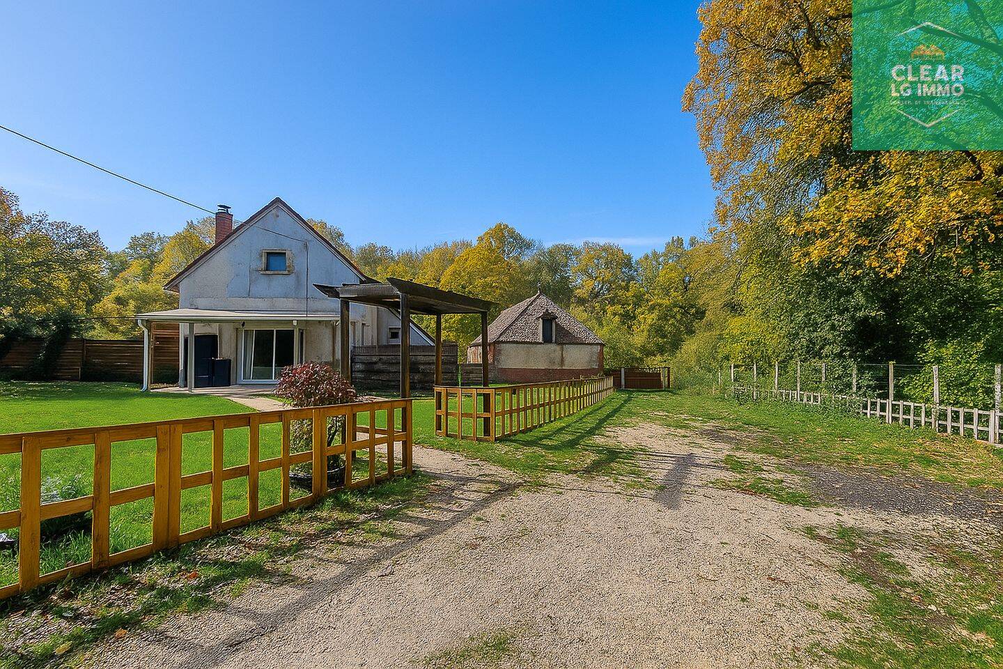 Maison 4 pièces 138 m² · à Cerisiers · 138 m² · 165 000 €