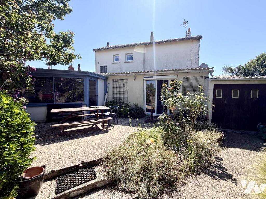 Maison 6 pièces 634 m² · à La Bernerie-en-Retz · 634 m² · 311 500 €
