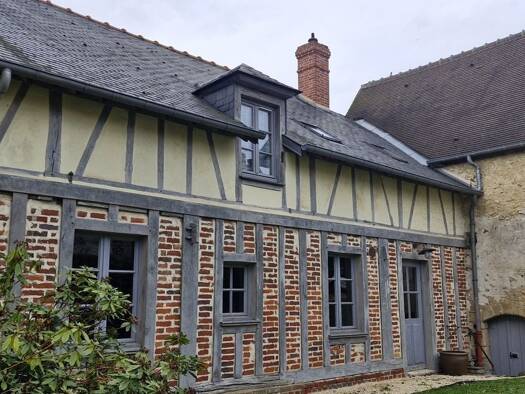 Maison à vendre 240 000 € 6 pièces 4 chambres 149 m² 390 m² de terrain Chaumont-en-Vexin 60240