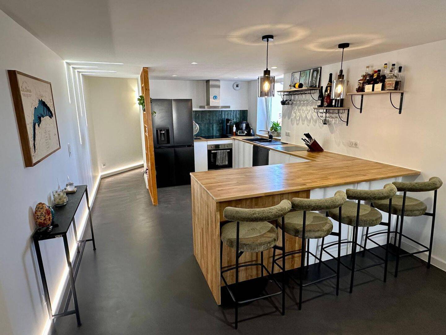 Appartement 3 pièces 95 m² · à Thonon-les-Bains · 95 m² · 2 300 €/mois