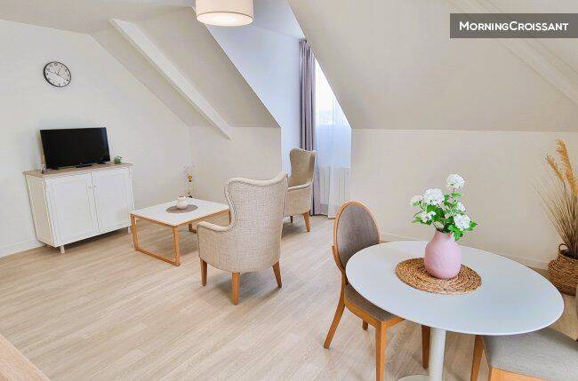 Appartement 1 pièce 42 m² · à Châtellerault · 42 m² · 700 €/mois