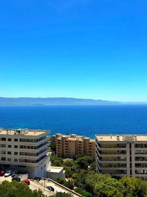 Appartement 1 pièce 25 m² · à Ajaccio · 25 m² · 169 000 €