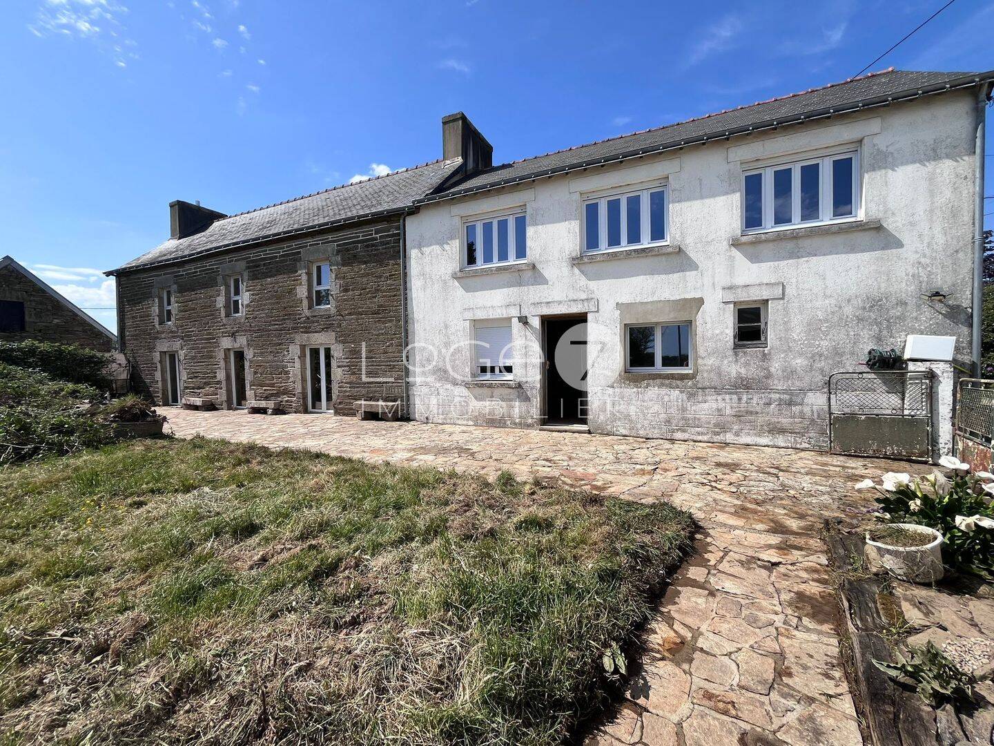 Maison 9 pièces 285 m² · à Scaër · 285 m² · 132 500 €