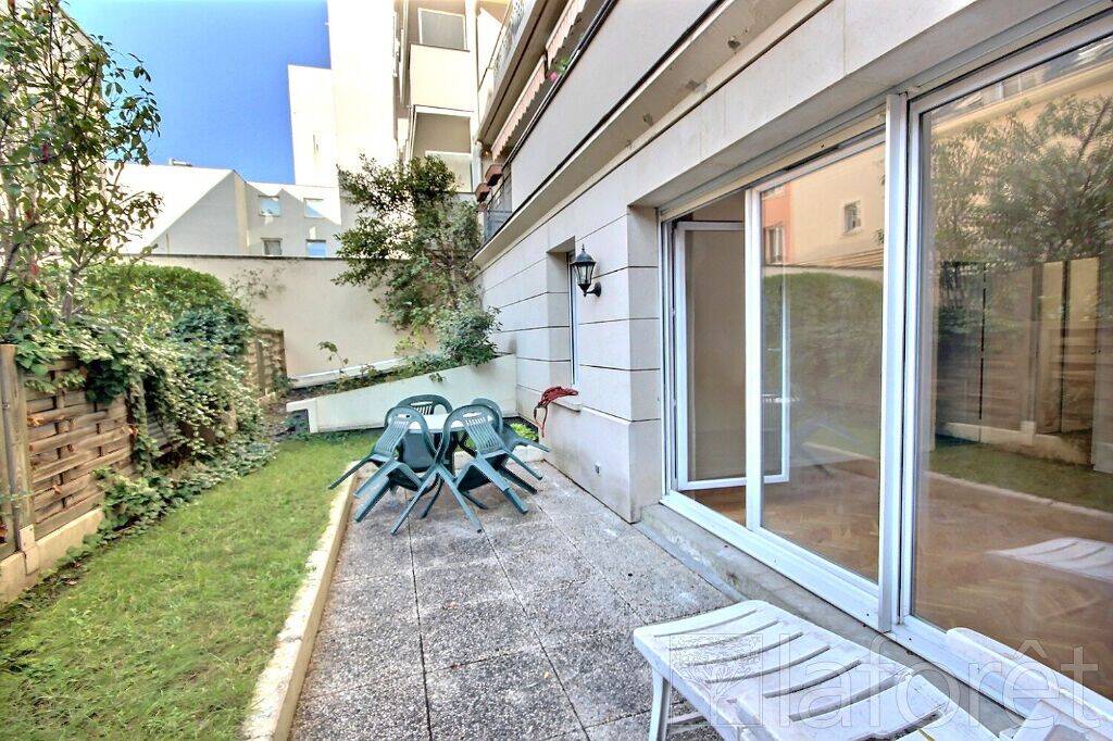 Appartement 2 pièces 43 m² · à Suresnes · 43,3 m² · 1 490 €