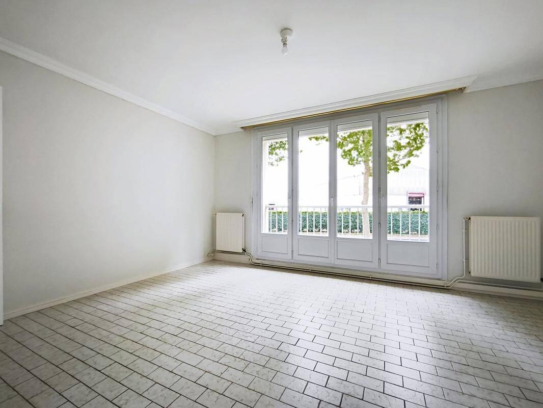 Appartement 3 pièces 55 m² · à Le Petit-Quevilly · 55,4 m² · 690 €