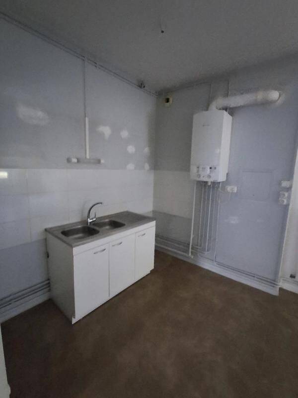 Appartement 2 pièces 42 m² · à Saint-Chamond · 42 m² · 395 €/mois