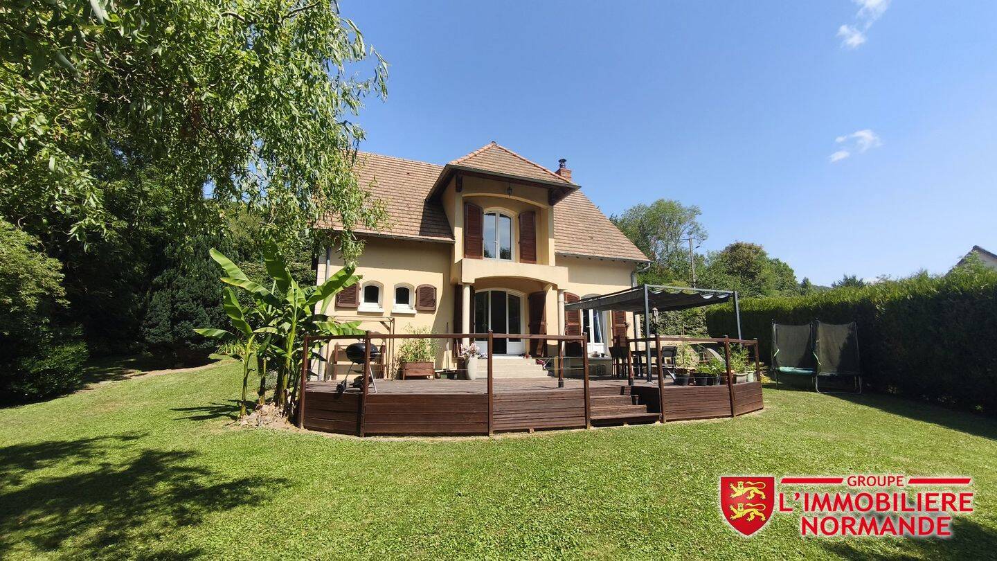 Maison 5 pièces 141 m² · à Notre-Dame-de-l'Isle · 141 m² · 299 000 €