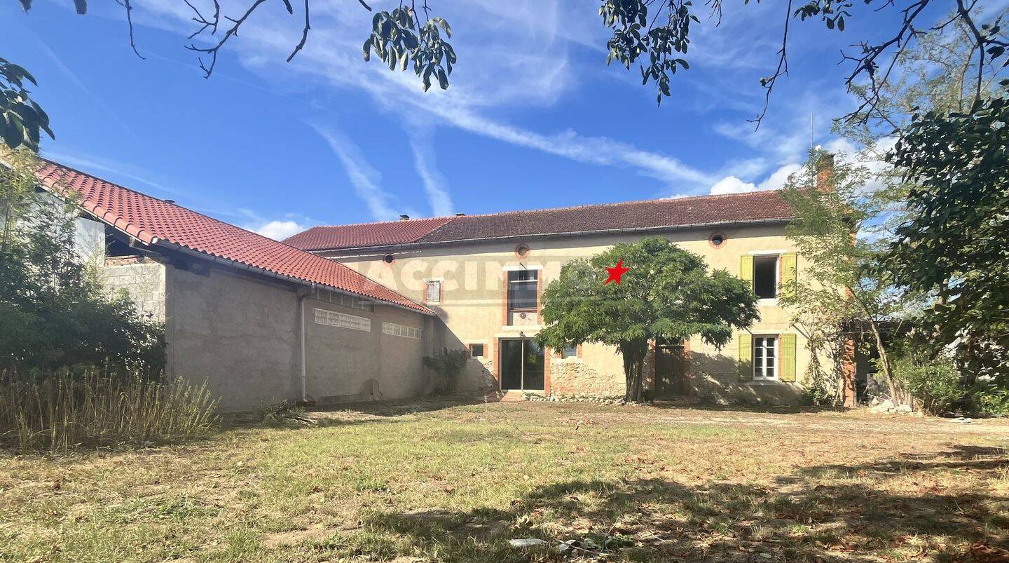 Maison 6 pièces 269 m² · à Damiatte · 269 m² · 190 000 €