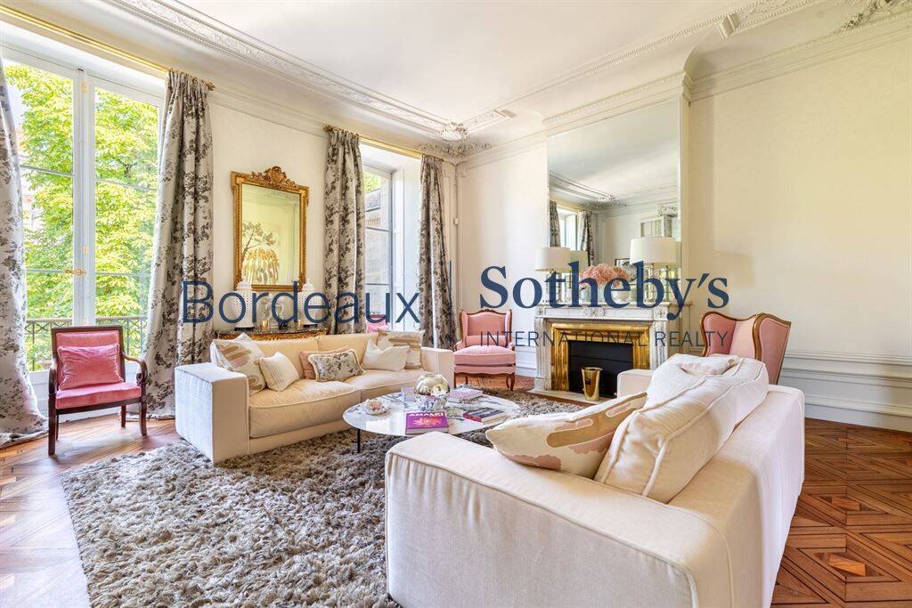 Appartement 8 pièces 250 m² · à Bordeaux · 250 m² · 1 785 000 €