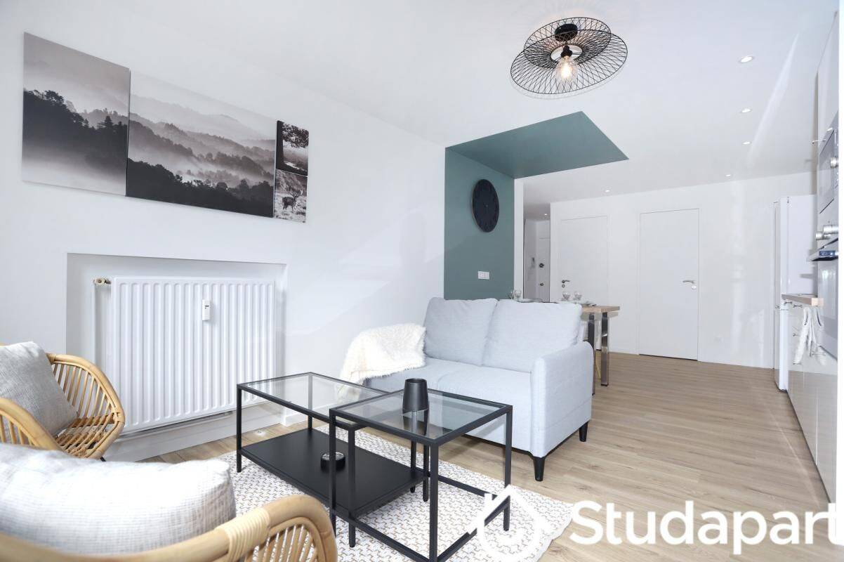 1 pièce 10 m² · à Lorient · 10 m² · 435 €