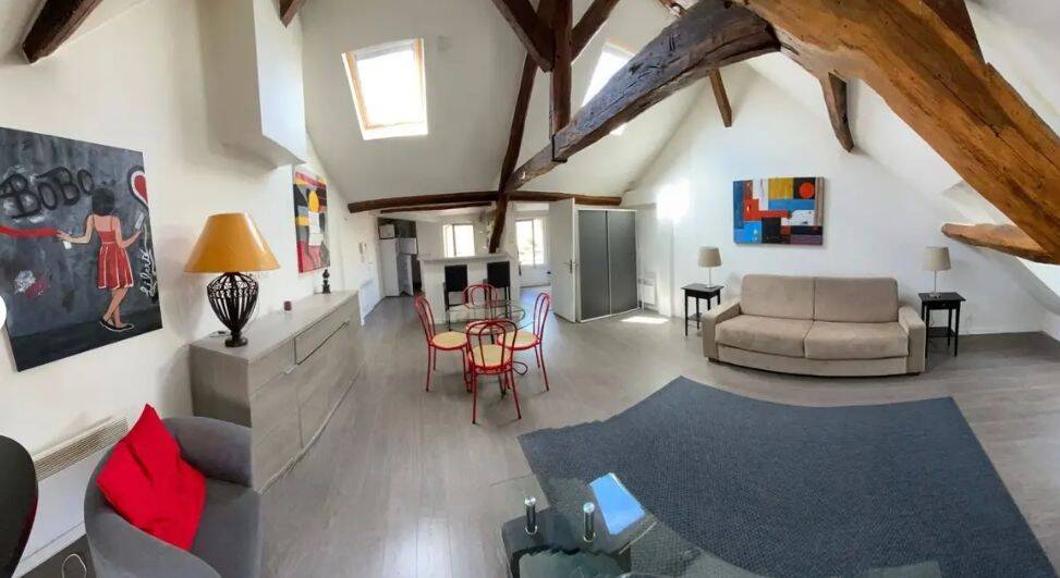 Appartement 1 pièce 50 m² · à Rueil-Malmaison · 50 m² · 1 300 €/mois