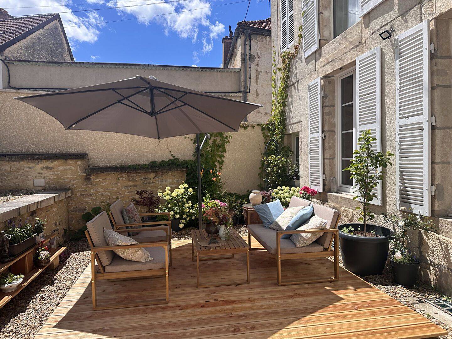 Maison 9 pièces 365 m² · à Châtillon-sur-Seine · 365 m² · 560 000 €