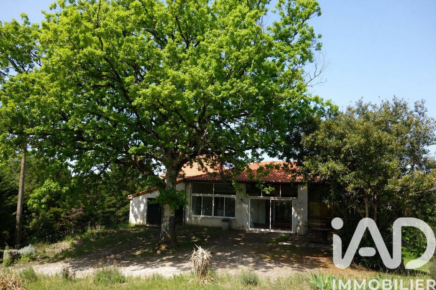 Maison 4 pièces 115 m² · à Puymirol · 115 m² · 190 000 €