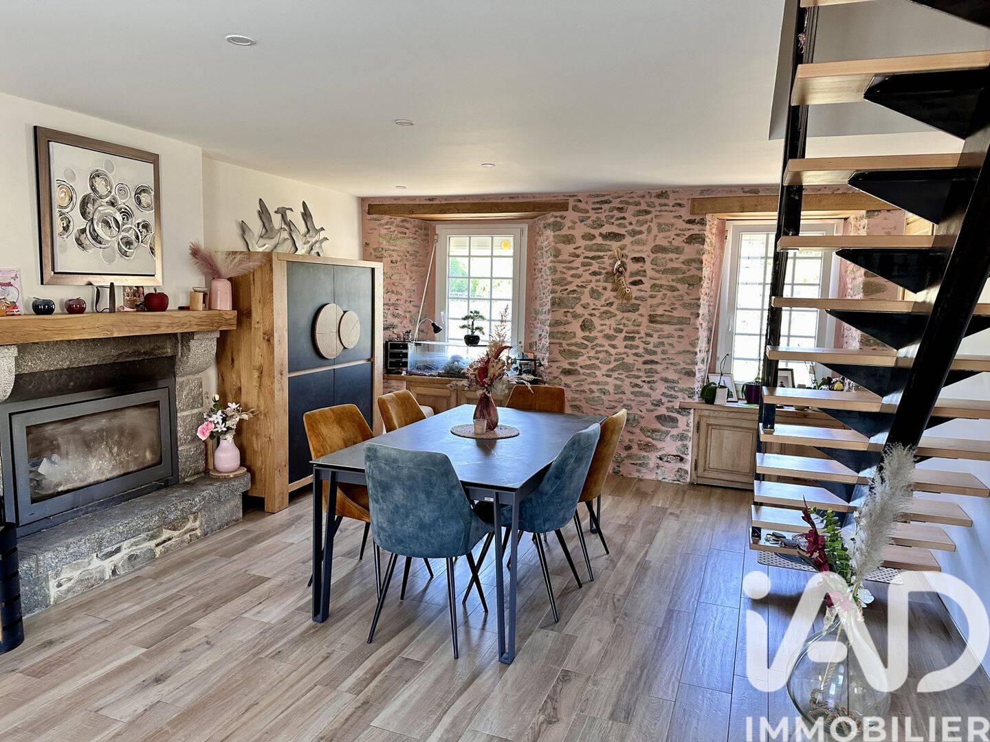 Maison 8 pièces 200 m² · à La Vendelée · 200 m² · 487 000 €