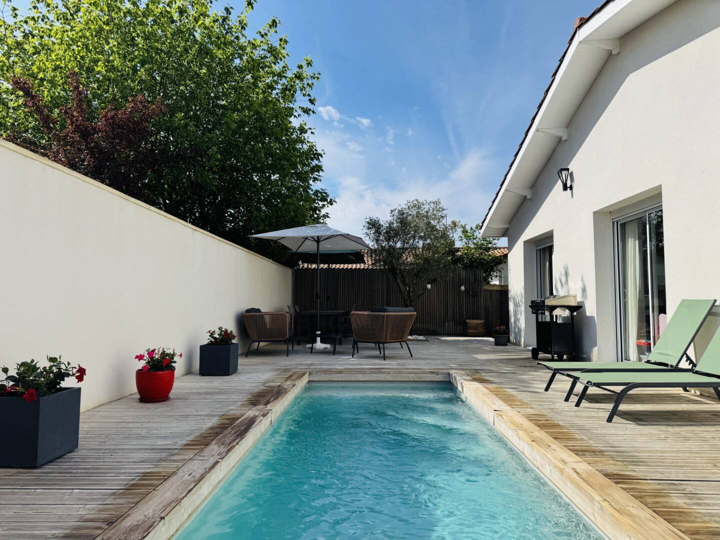Maison 5 pièces 120 m² · à Saint-Aubin-de-Médoc · 120 m² · 485 000 €