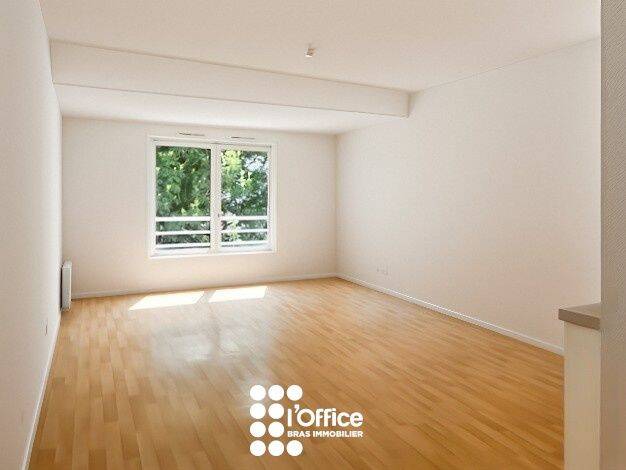 Appartement 1 pièce 31 m² · à La Roche-sur-Yon · 31 m² · 398 €/mois