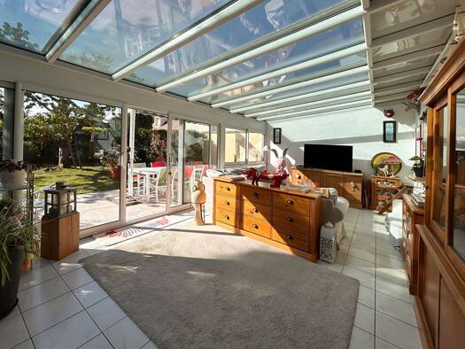 Maison à vendre 770 000 € 5 pièces 4 chambres 140 m² 345 m² de terrain Village Doumer Carrières-sur-Seine 78420