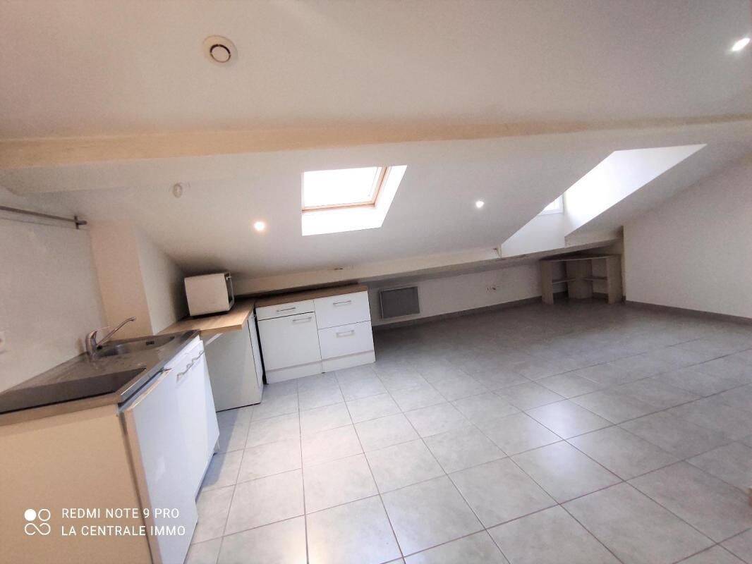 Appartement 2 pièces 27 m² · à Villeurbanne · 27 m² · 562 €