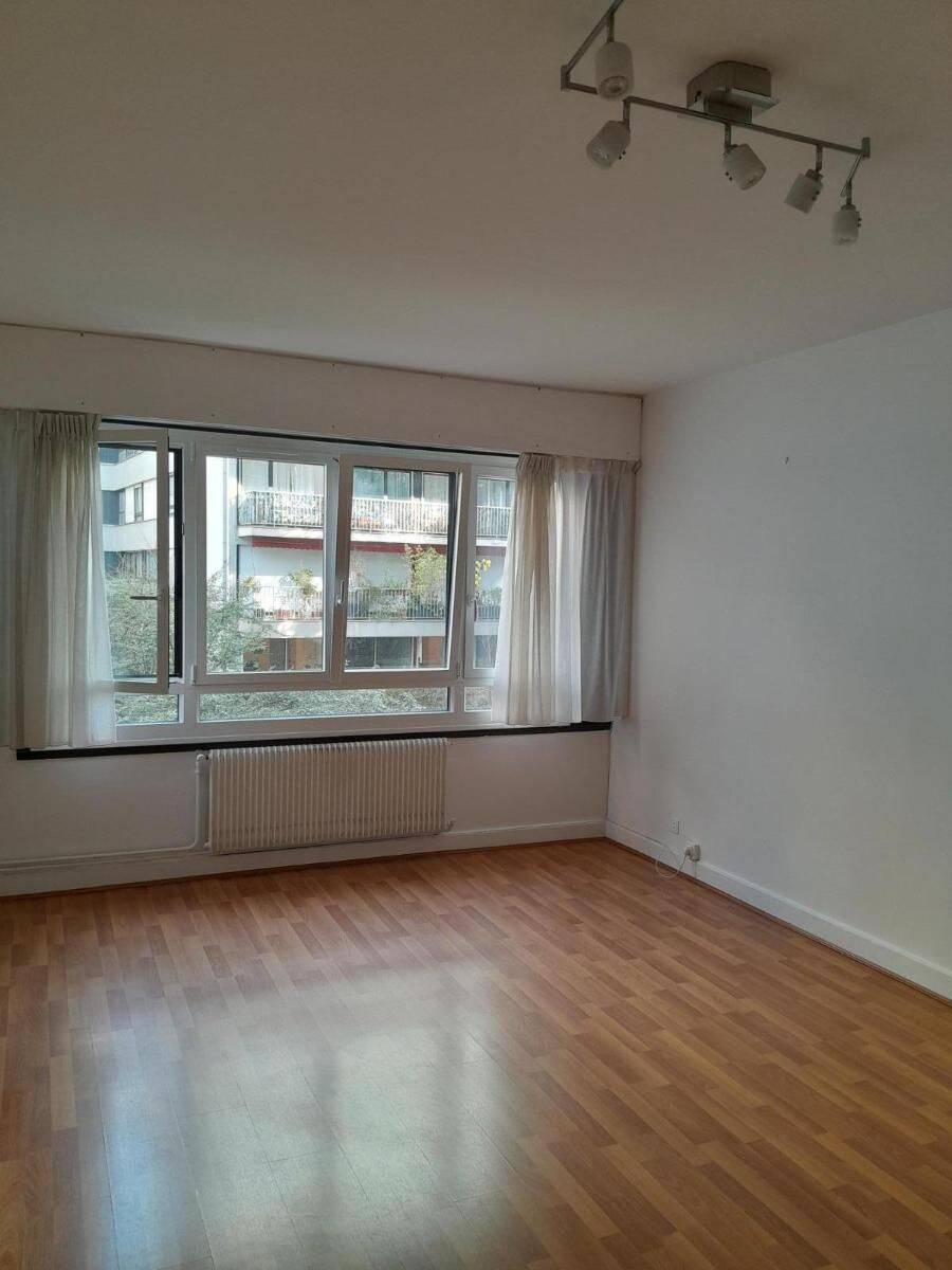 Appartement 2 pièces 45 m² · à Paris 11ème Arrondissement · 44,9 m² · 1 497 €