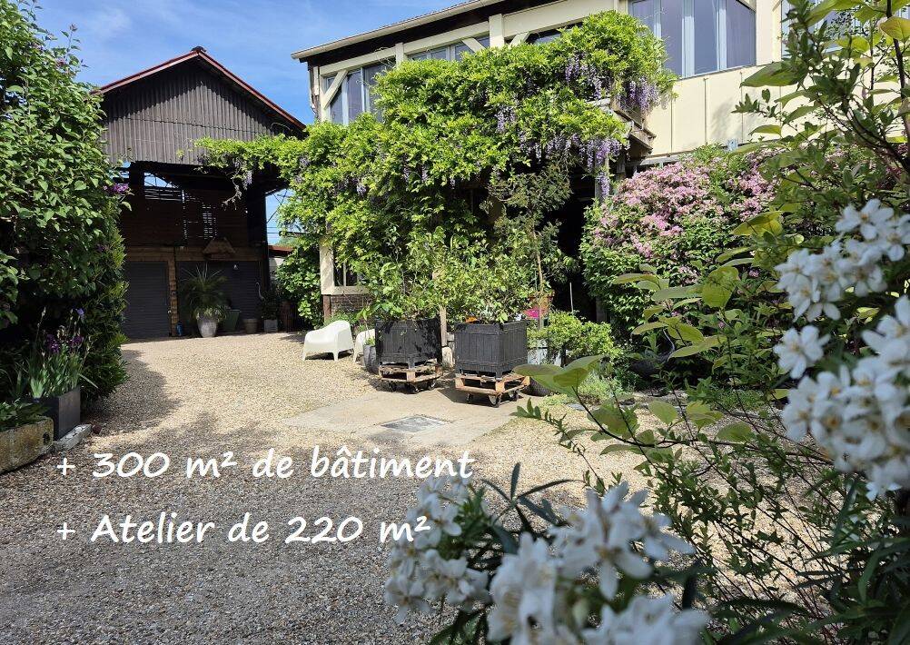 Maison 8 pièces 208 m² · à Louviers · 208 m² · 582 400 €