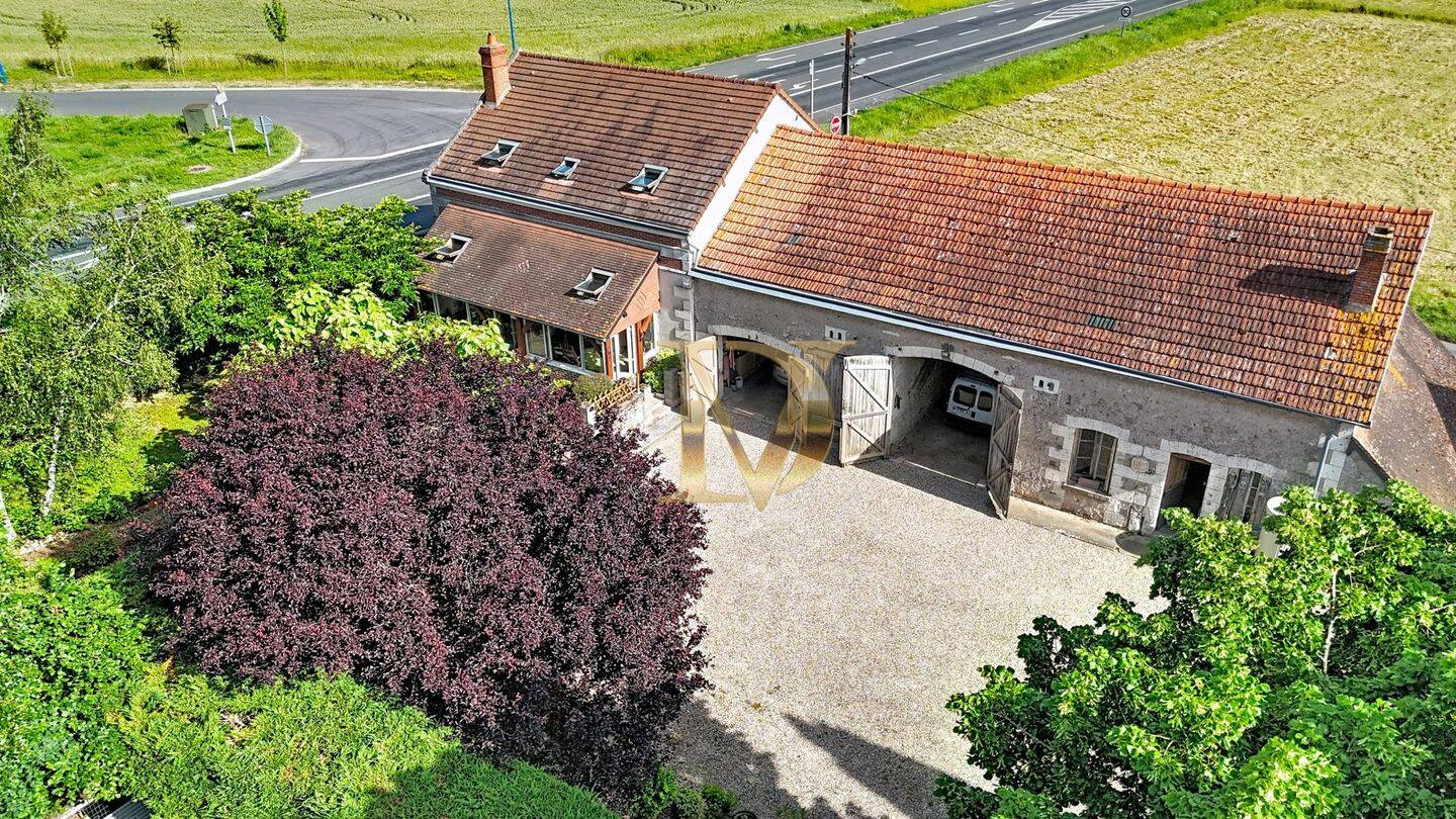 Maison 4 pièces 121 m² · à Bléré · 121 m² · 221 550 €
