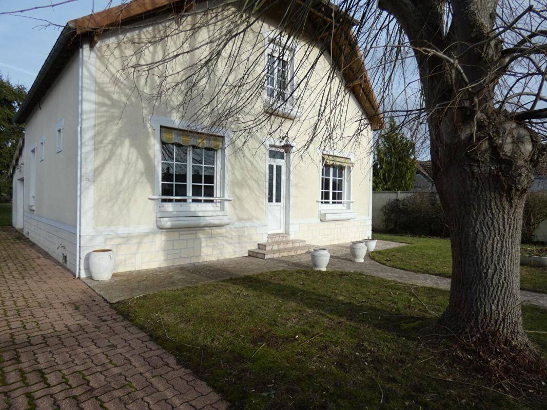 Maison 5 pièces 110 m² · à La Couture-Boussey · 110 m² · 215 000 €