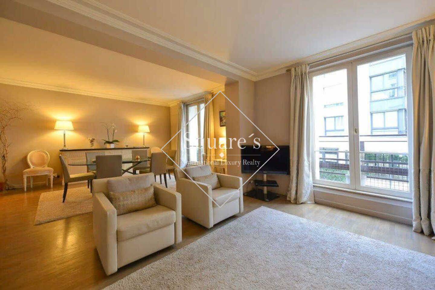 Appartement 4 pièces 110 m² · à Neuilly-sur-Seine · 110 m² · 3 950 €