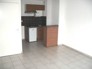 Appartement à louer 363 € 2 pièces 1 chambre 37 m² RDC/1 Masseube 32140