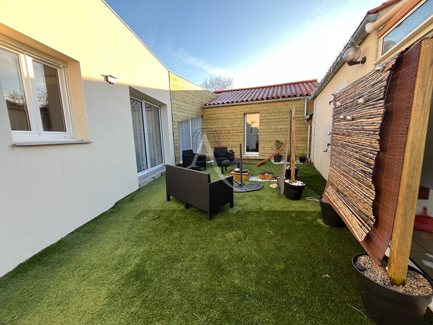 Maison 11 pièces 151 m² · à Saint-Avaugourd-des-Landes · 151 m² · 236 000 €