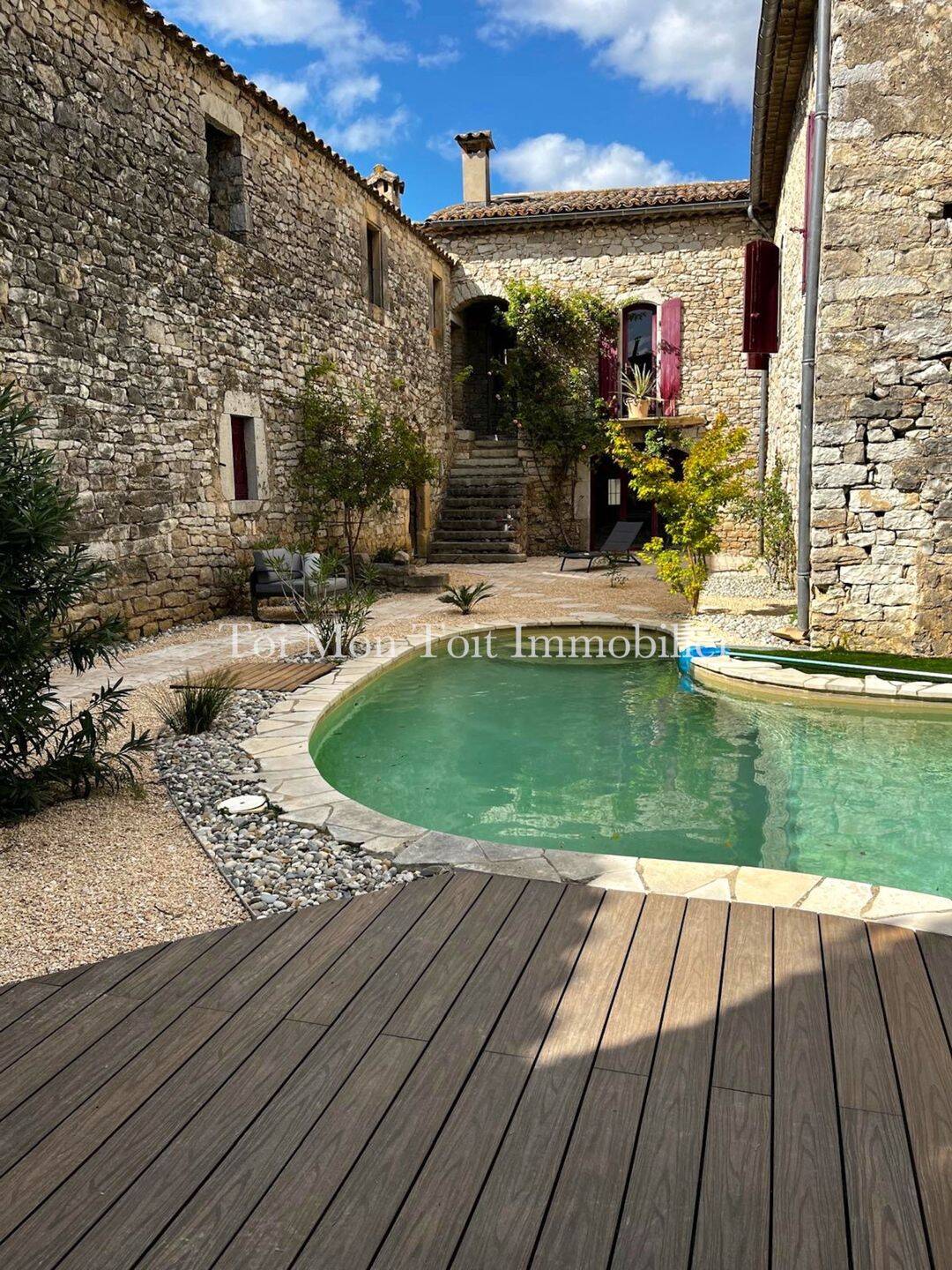 Maison 5 pièces 278 m² · à Logrian-Florian · 278 m² · 690 000 €
