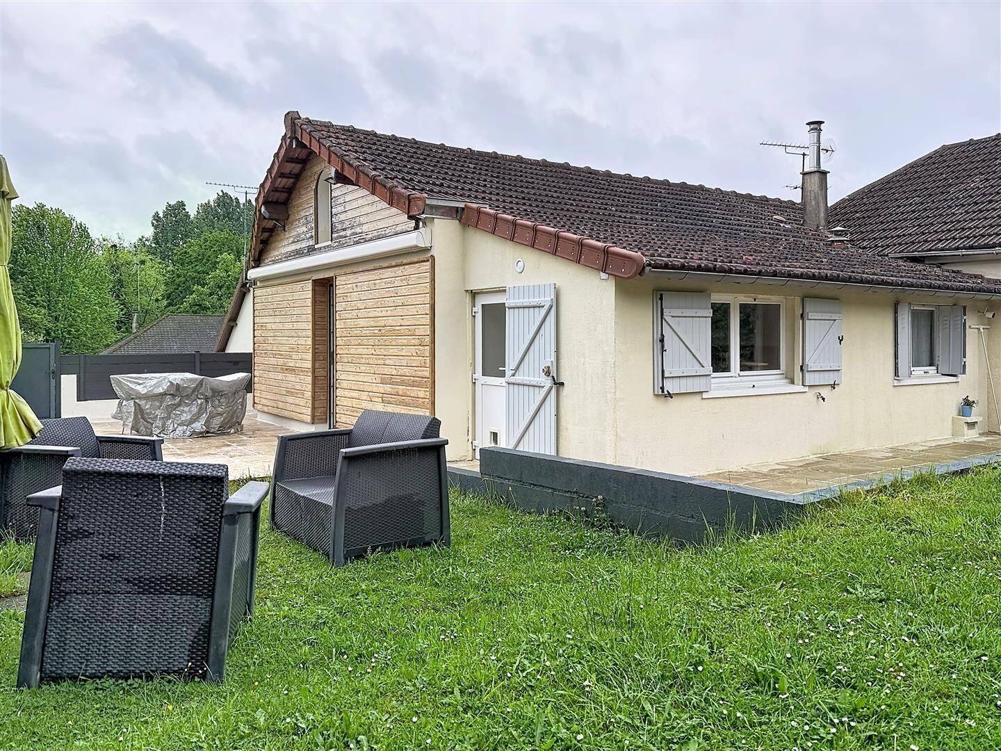 Maison 5 pièces 81 m² · à Rambouillet · 81 m² · 282 000 €