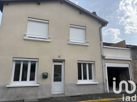 Maison de ville à vendre 189 000 € 6 pièces 4 chambres 120 m² Puy-Guillaume 63290