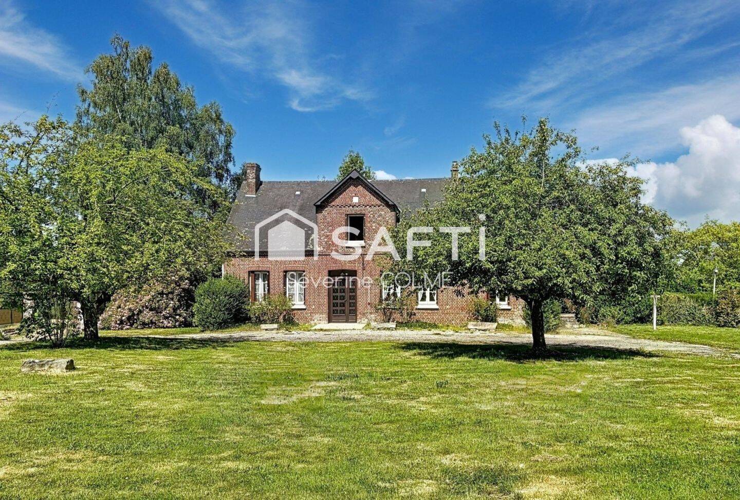 Maison 7 pièces 160 m² · à Saint-Vaast-Dieppedalle · 160 m² · 309 000 €