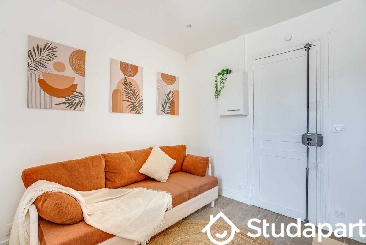 Appartement 1 pièce 13 m² · à Paris 16ème Arrondissement · 13 m² · 1 800 €