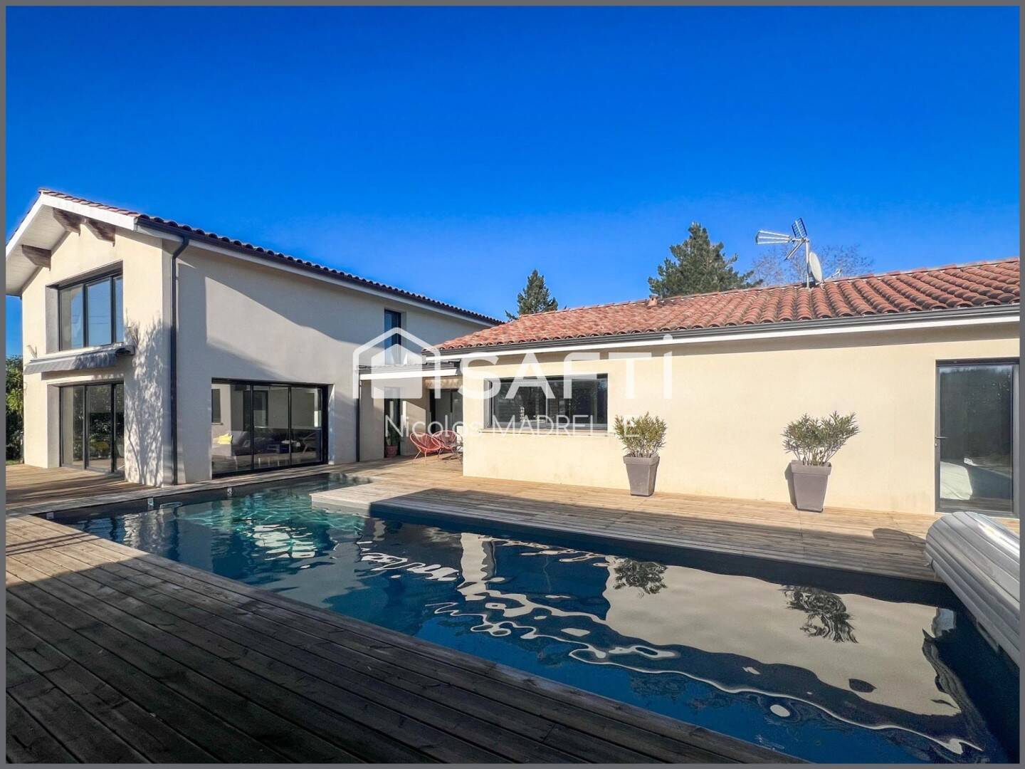 Maison 5 pièces 170 m² · à Lignan-de-Bordeaux · 170 m² · 499 000 €