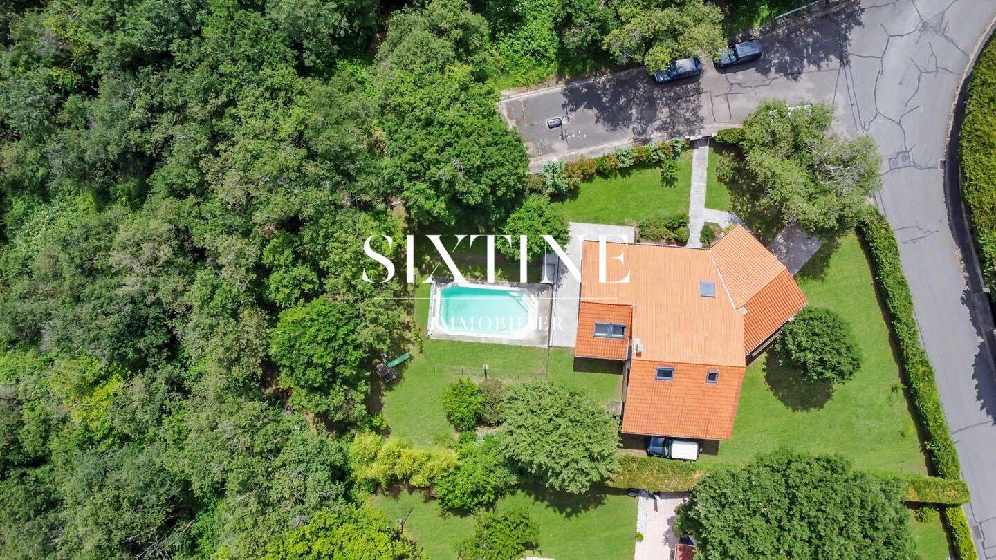 Maison 7 pièces 168 m² · à Rillieux-la-Pape · 168 m² · 1 100 000 €