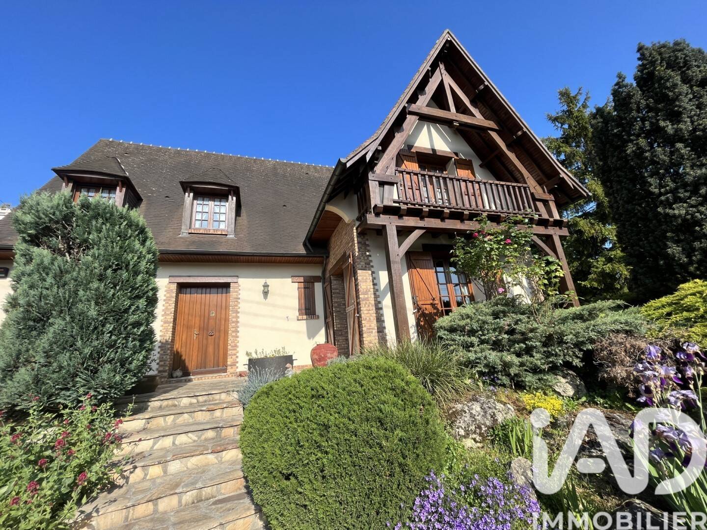 Maison 8 pièces 255 m² · à Aulnay-sous-Bois · 255 m² · 598 000 €