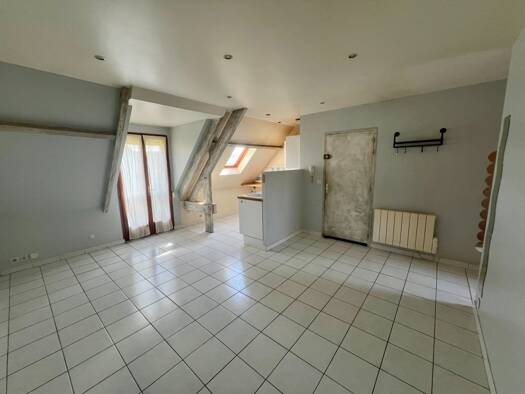 Appartement à vendre 120 000 € 2 pièces 1 chambre 34 m² Étage 1/1 Vaugrigneuse 91640