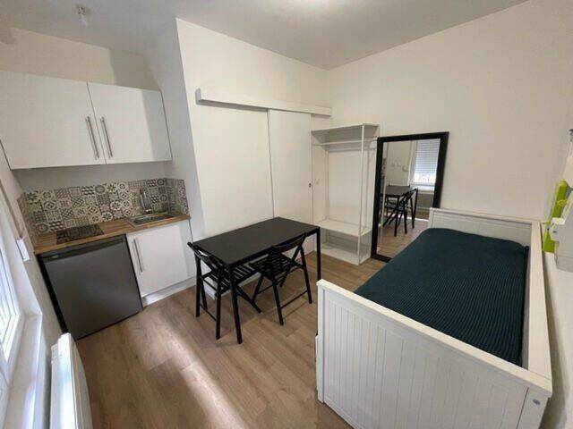Appartement 1 pièce 11 m² · à Lille · 11 m² · 415 €