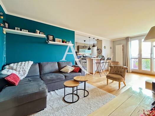Appartement à vendre 224 000 € 4 pièces 3 chambres 81 m² Étage 4/4 La Croix Blanche-Les Langots Bois-d'Arcy 78390