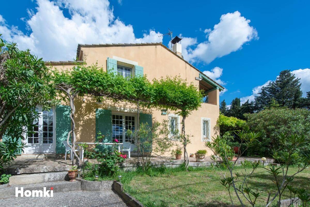 Maison 6 pièces 156 m² · à Morières-lès-Avignon · 156 m² · 442 000 €