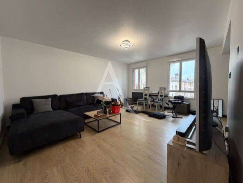 Appartement 3 pièces 89 m² · à Lunéville · 88,6 m² · 780 €/mois