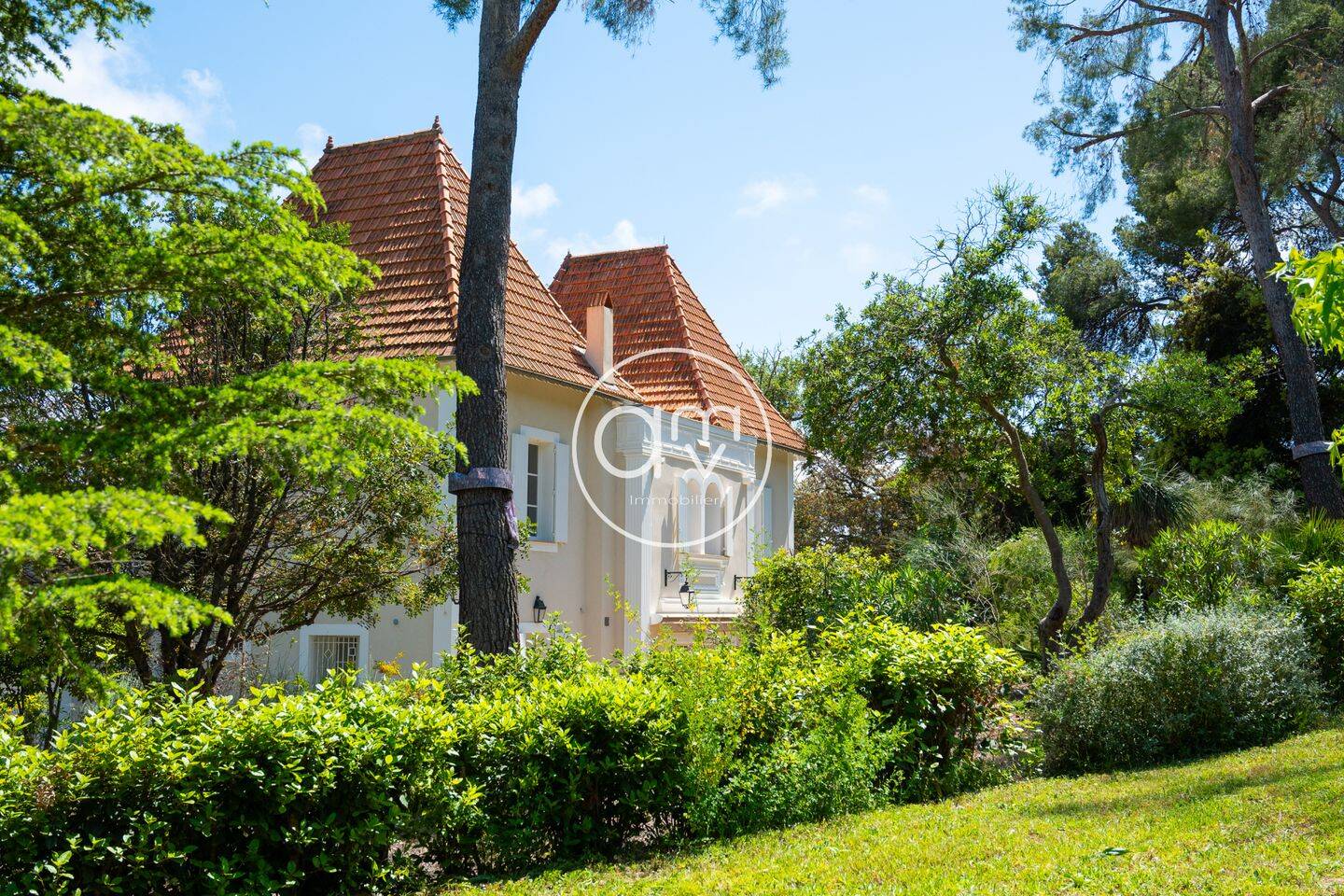 Maison 6 pièces 300 m² · à Hyères · 300 m² · 3 645 000 €