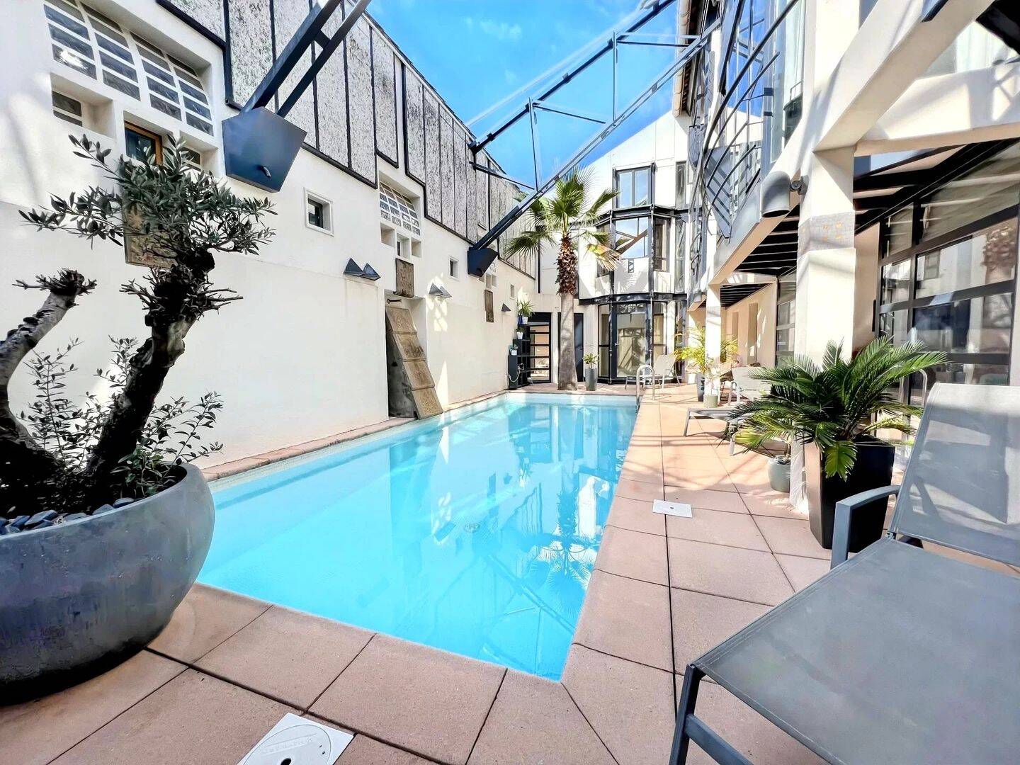 Appartement 5 pièces 180 m² · à Cannes · 180 m² · 895 000 €