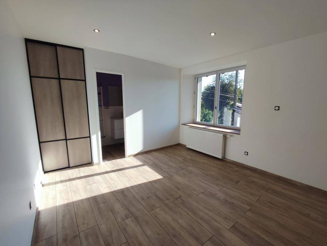 Maison 4 pièces 92 m² · à Ambronay · 92 m² · 840 €