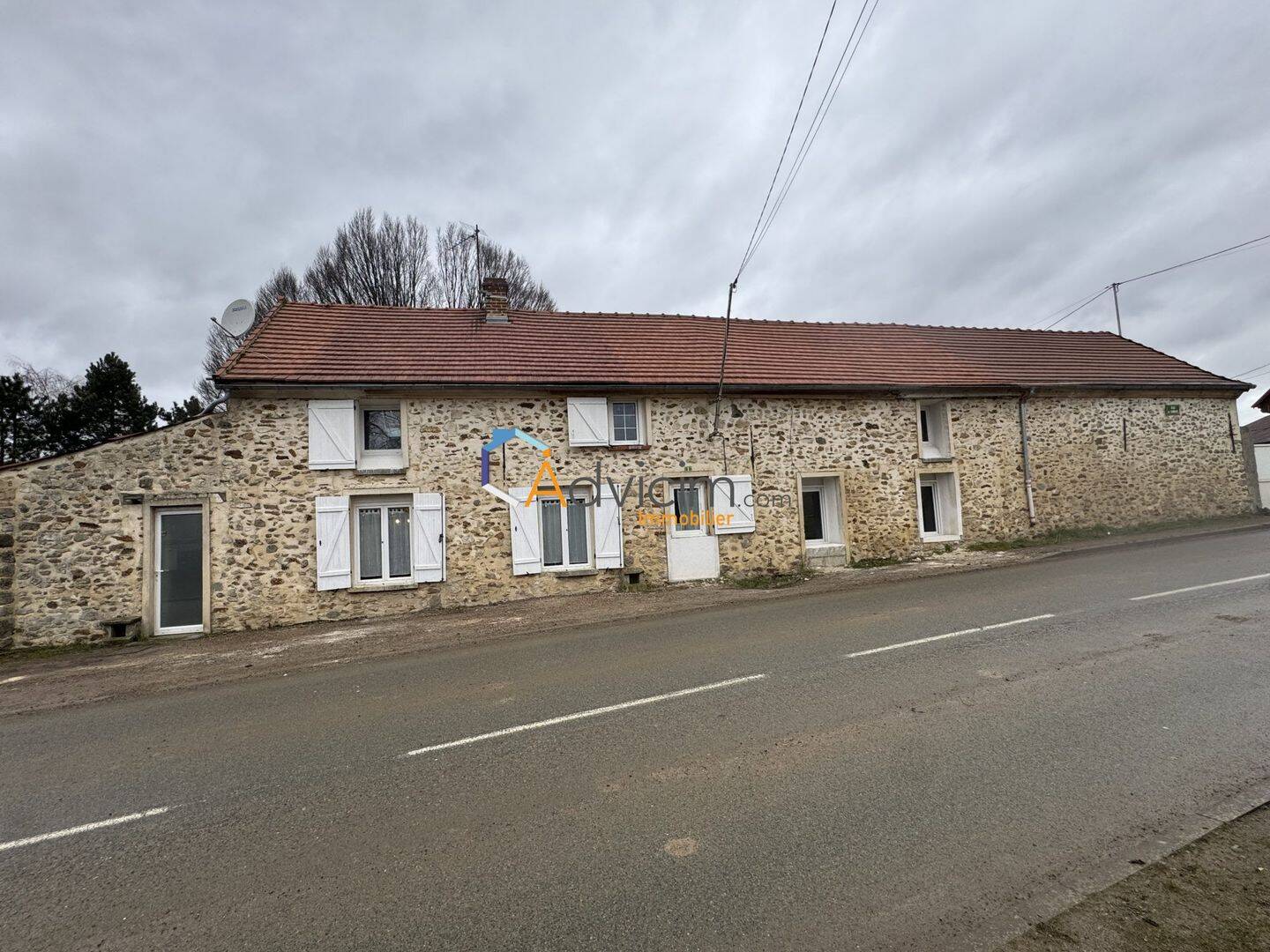 Maison 8 pièces 192 m² · à Grisolles · 192 m² · 229 000 €