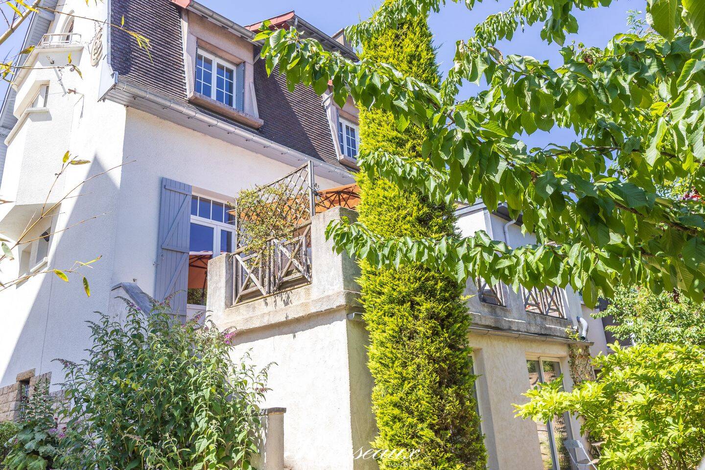Maison 12 pièces 242 m² · à Dijon · 242 m² · 840 000 €