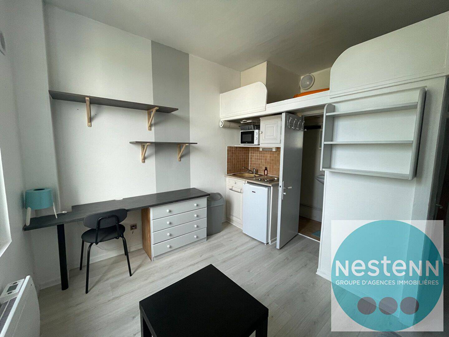 Appartement 1 pièce 12 m² · à Fleury-les-Aubrais · 12 m² · 380 €